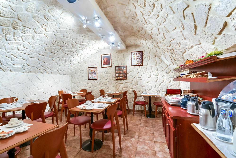庭院卢浮宫里沃利酒店 巴黎 外观 照片